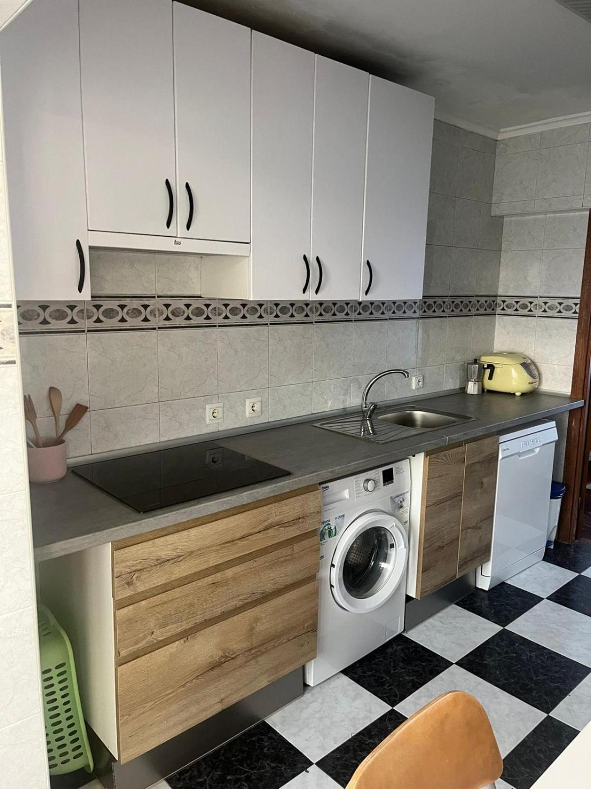 Appartement Avec Terrasse Santoña Екстериор снимка